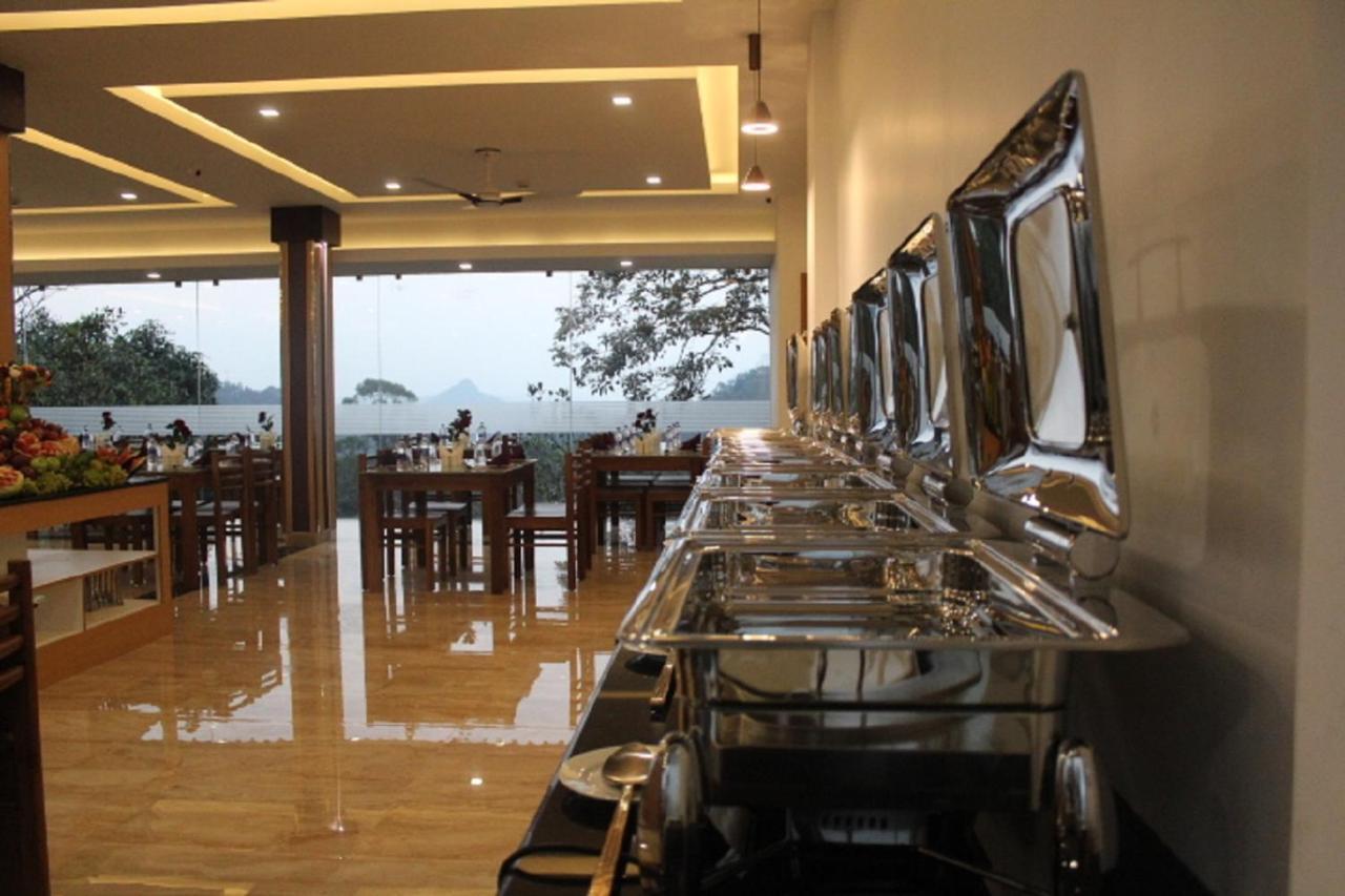 The Lakeview Munnar Ngoại thất bức ảnh