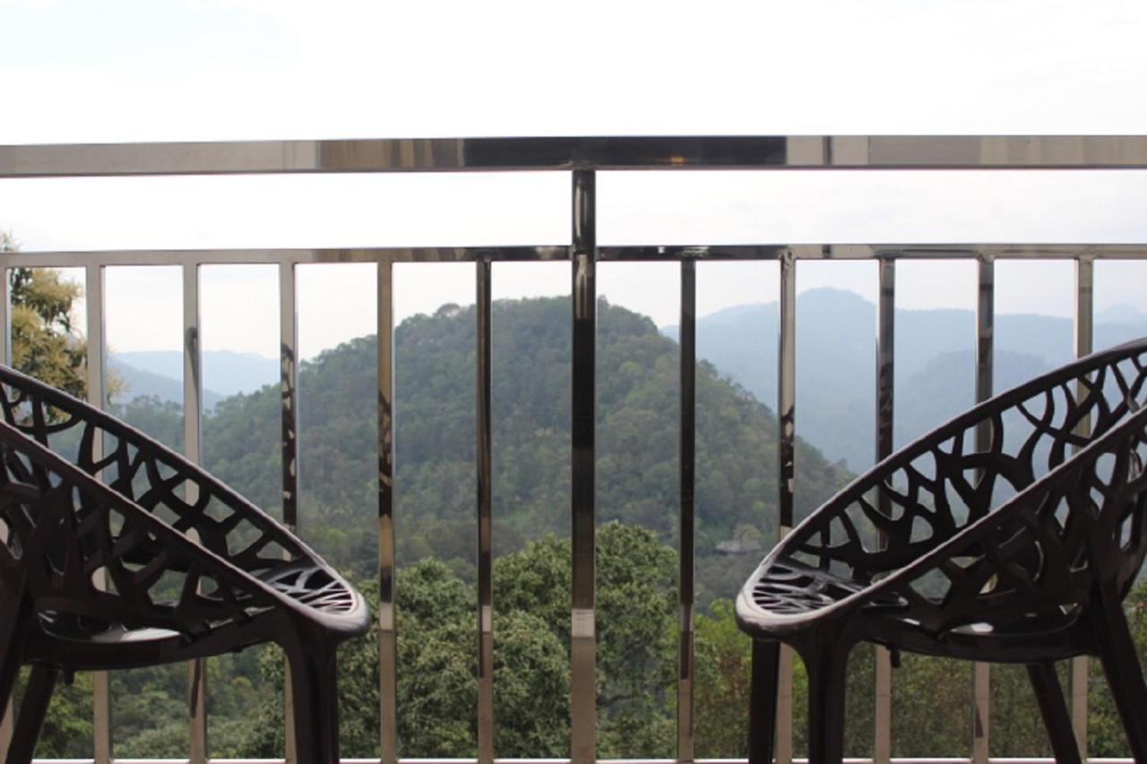 The Lakeview Munnar Ngoại thất bức ảnh